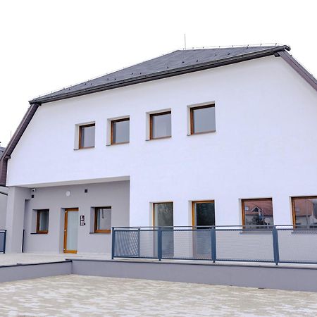 Rezidence Petra Voka Apartment Třeboň Exterior foto